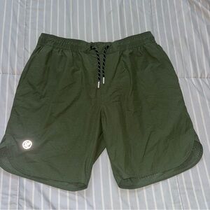 Legends olive Green Athletic Shorts, size large, elastic waist
